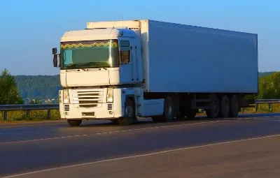 Adana ile Sarıyer Arası Öğrenci Eşyası Taşıma